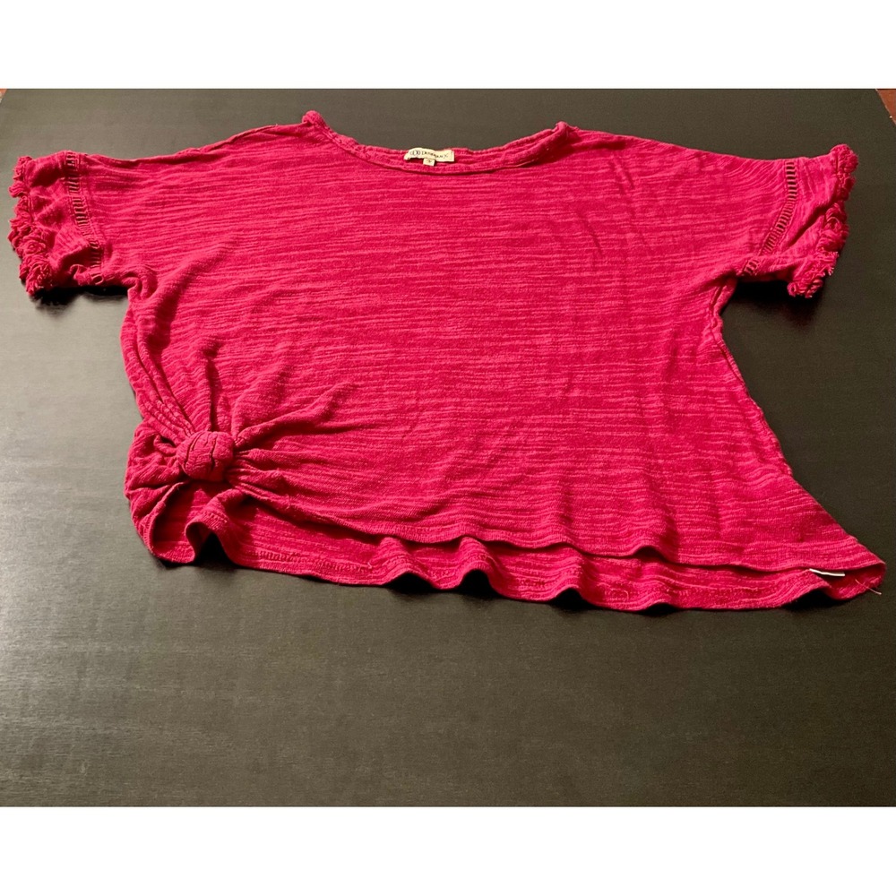Democracy Womens T Shirt Top Knot‎ Fringe Trim Short Sleeve Magenta Medium
